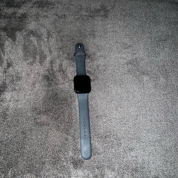 Apple Watch Series 7 45mm - Picture 5 of 5